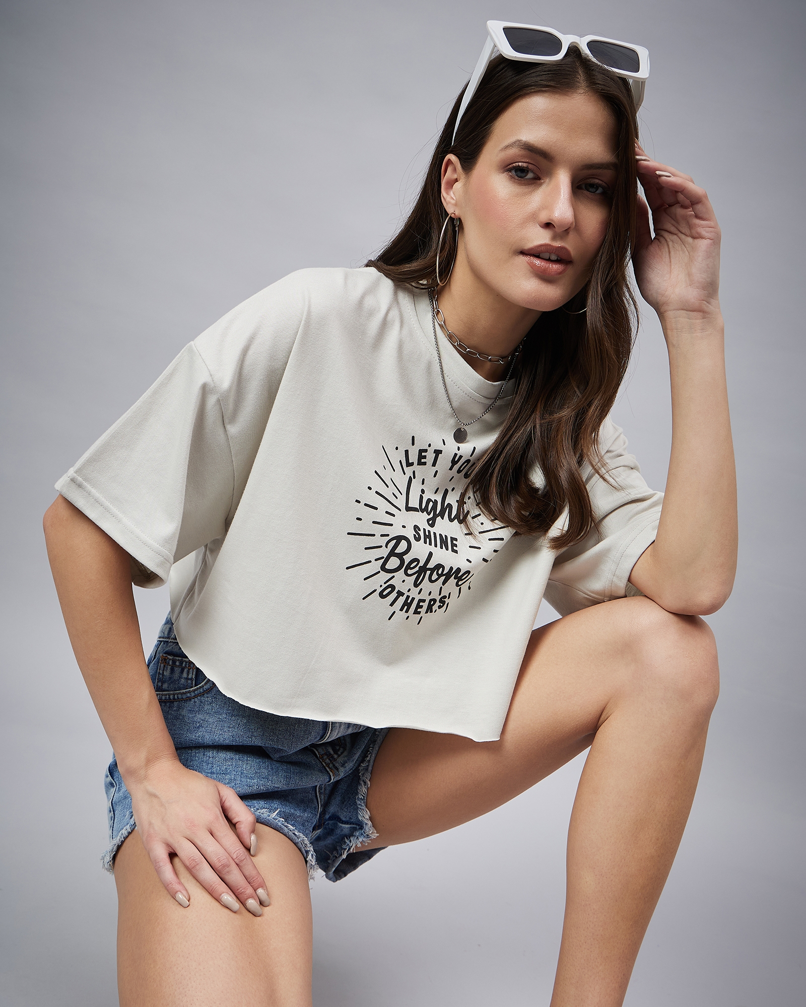 Chimpaaanzee Women Light Grey Typographic Oversized Crop T-shirt