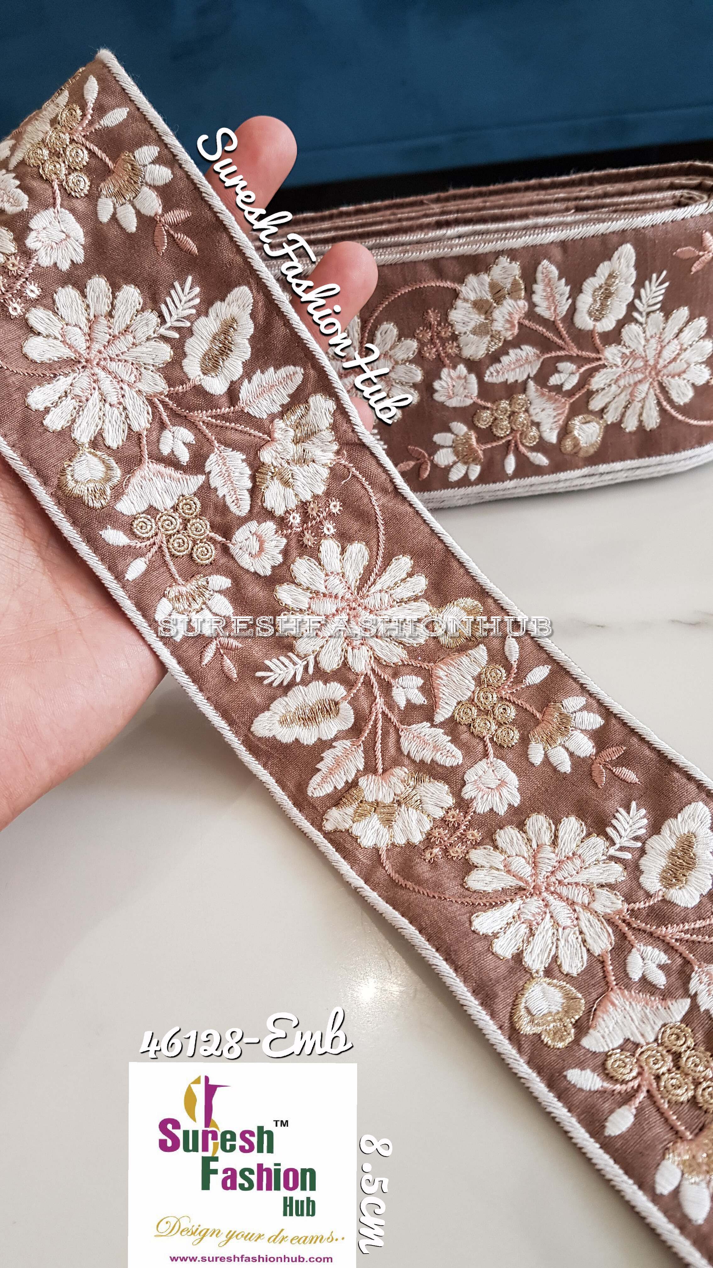 White Flowers Threaded Radiance Design Trim