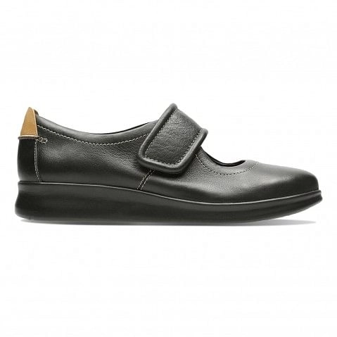 Clarks | Women,s Black Leather Casual Slip-ons 3