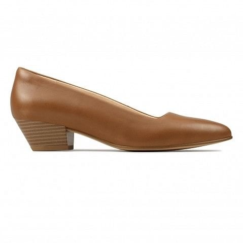 Clarks sales tan heels
