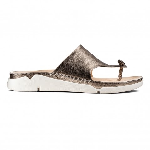 Clarks | Women's Gold Leather Sandals 0