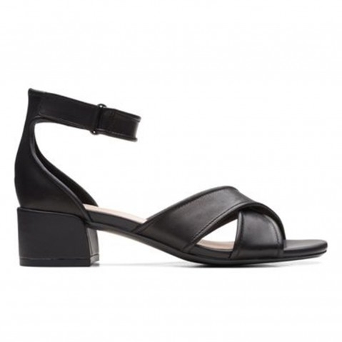 Clarks block heel store