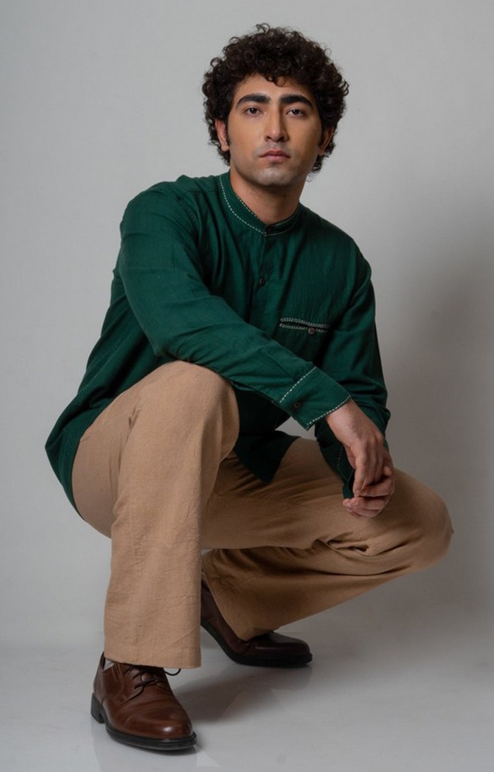 Men's Beige Cotton Solid Trouser