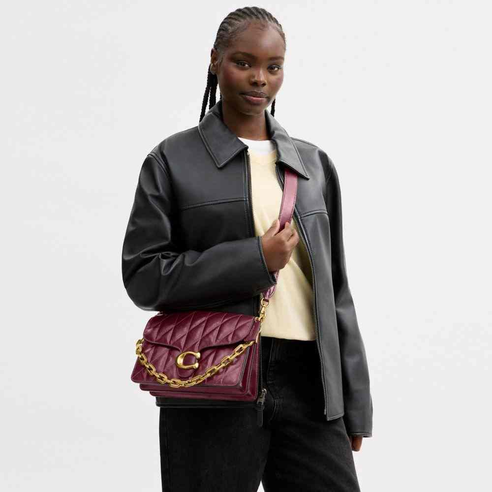 Chain Tabby Shoulder Bag With Quilting