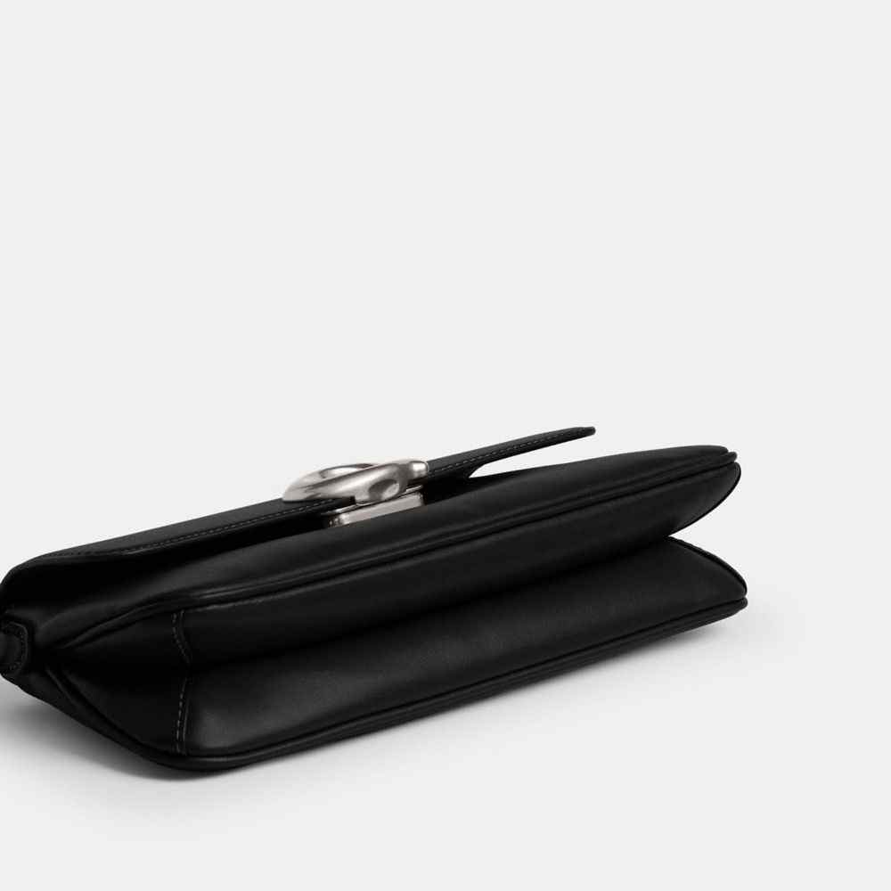 Jet Shoulder Bag