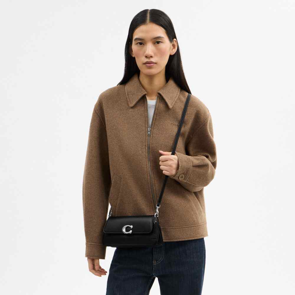 Jet Shoulder Bag