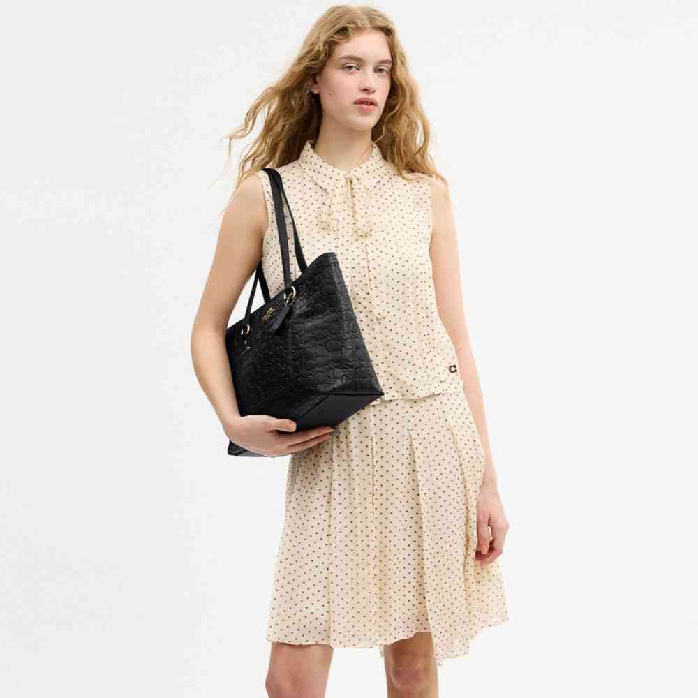 Station Tote Bag In Signature Leather