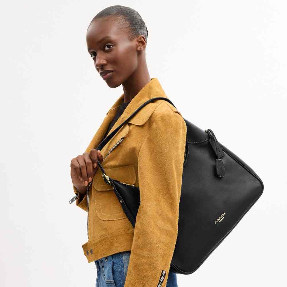 Ella Shoulder Bag