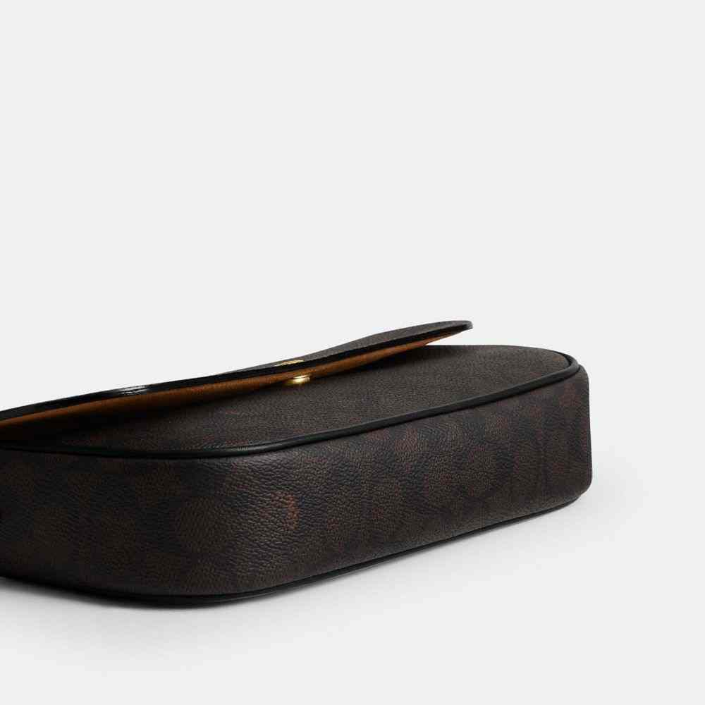 Brook Flap Chain Bag In Signature Upcrafted Leather