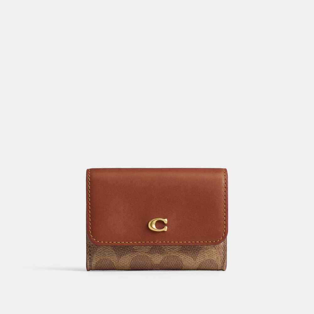 Essential Flap Card Case In Signature Upcrafted Leather