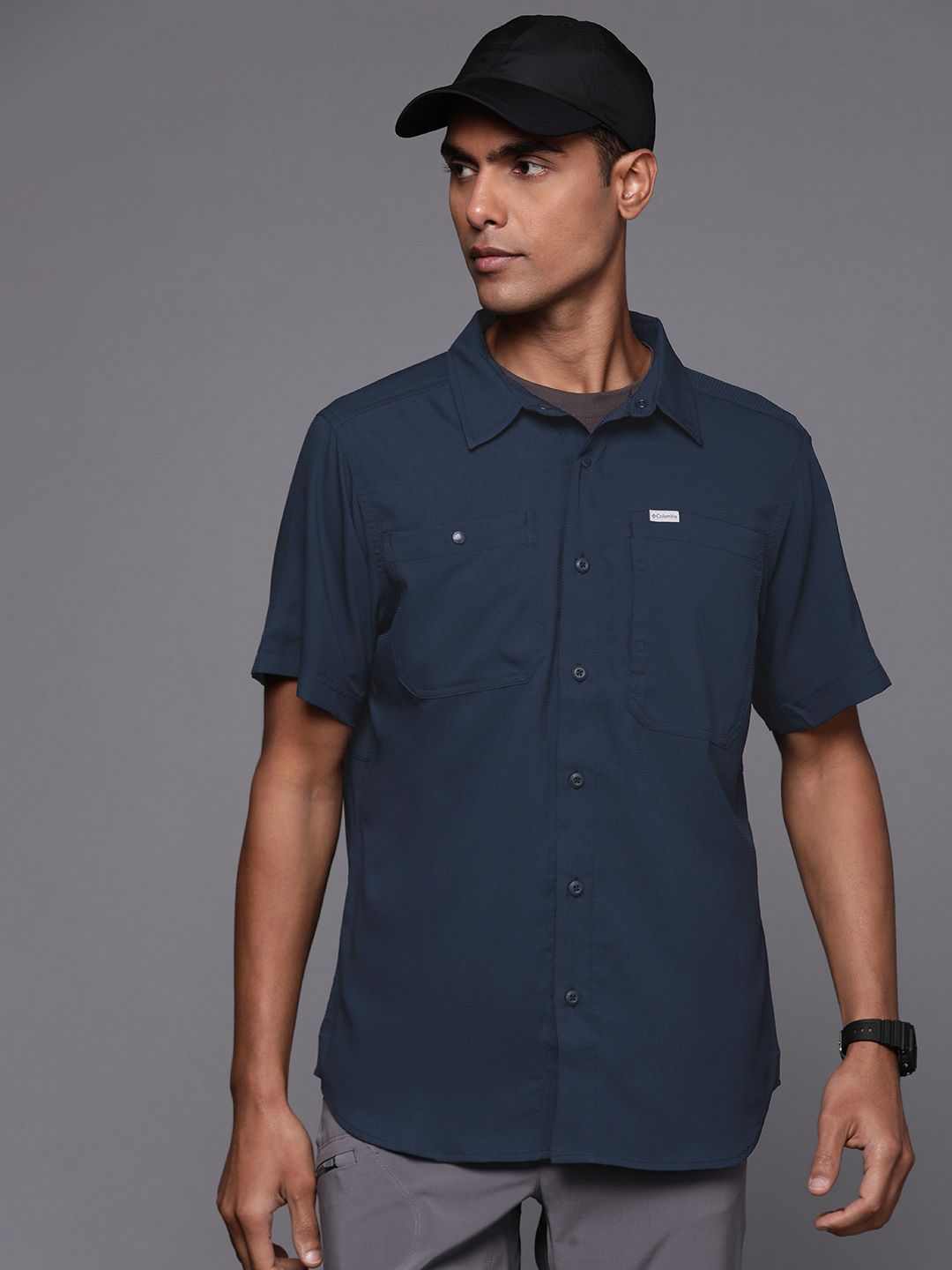 Men Navy Blue Silver Ridge Utility Lite Omni Freeze Shirt