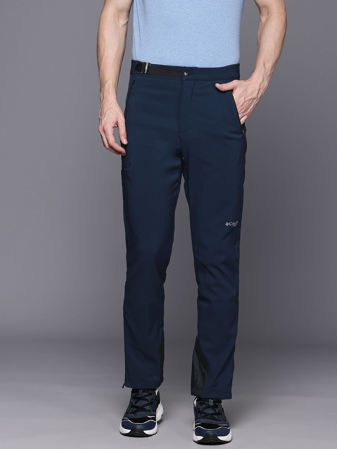 Men Navy Blue OmniHeat Infinity Vast Canyon Soft Shell Pant
