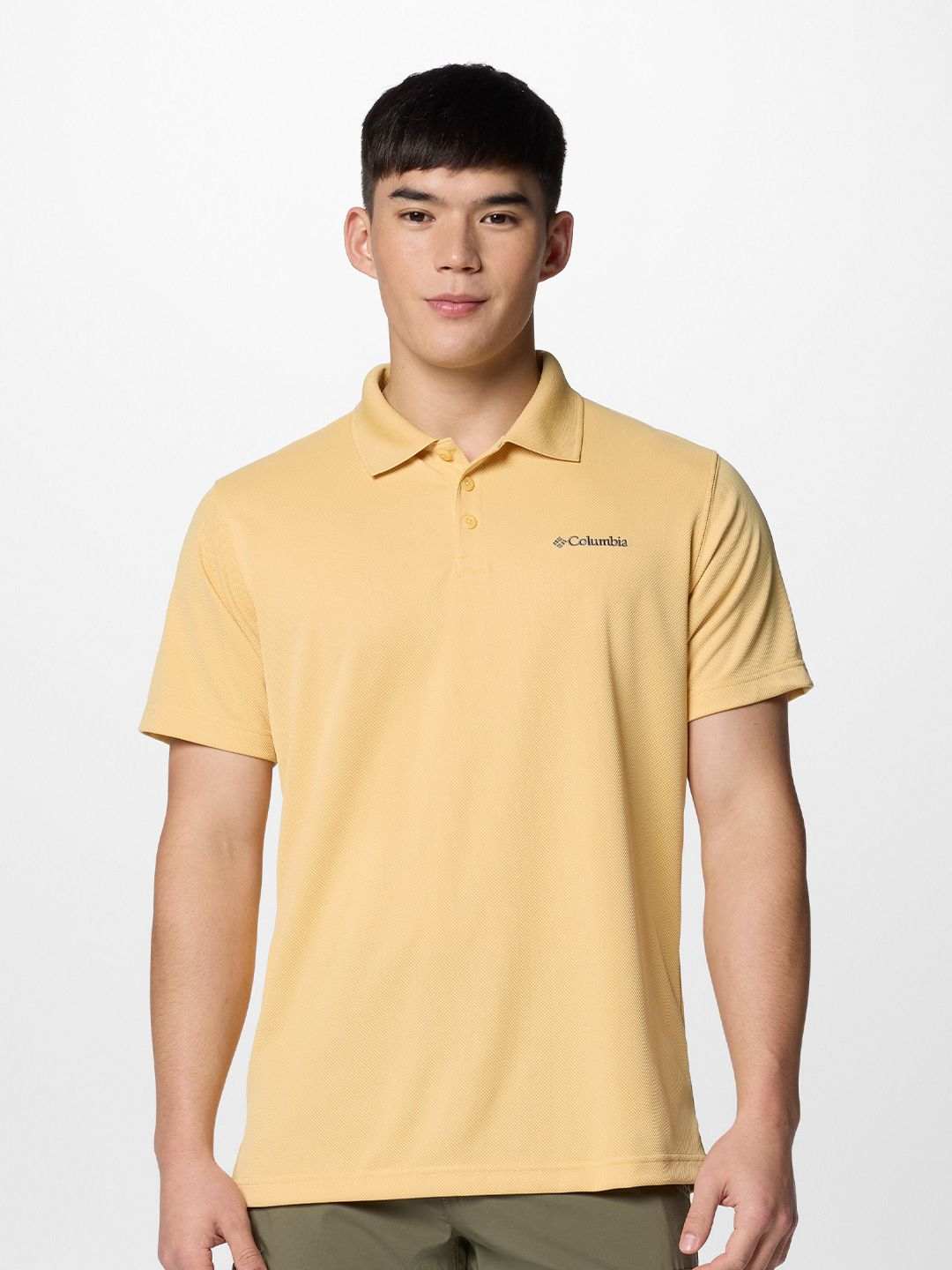 Men Yellow Utilizer Omni Freeze Polo Tshirt