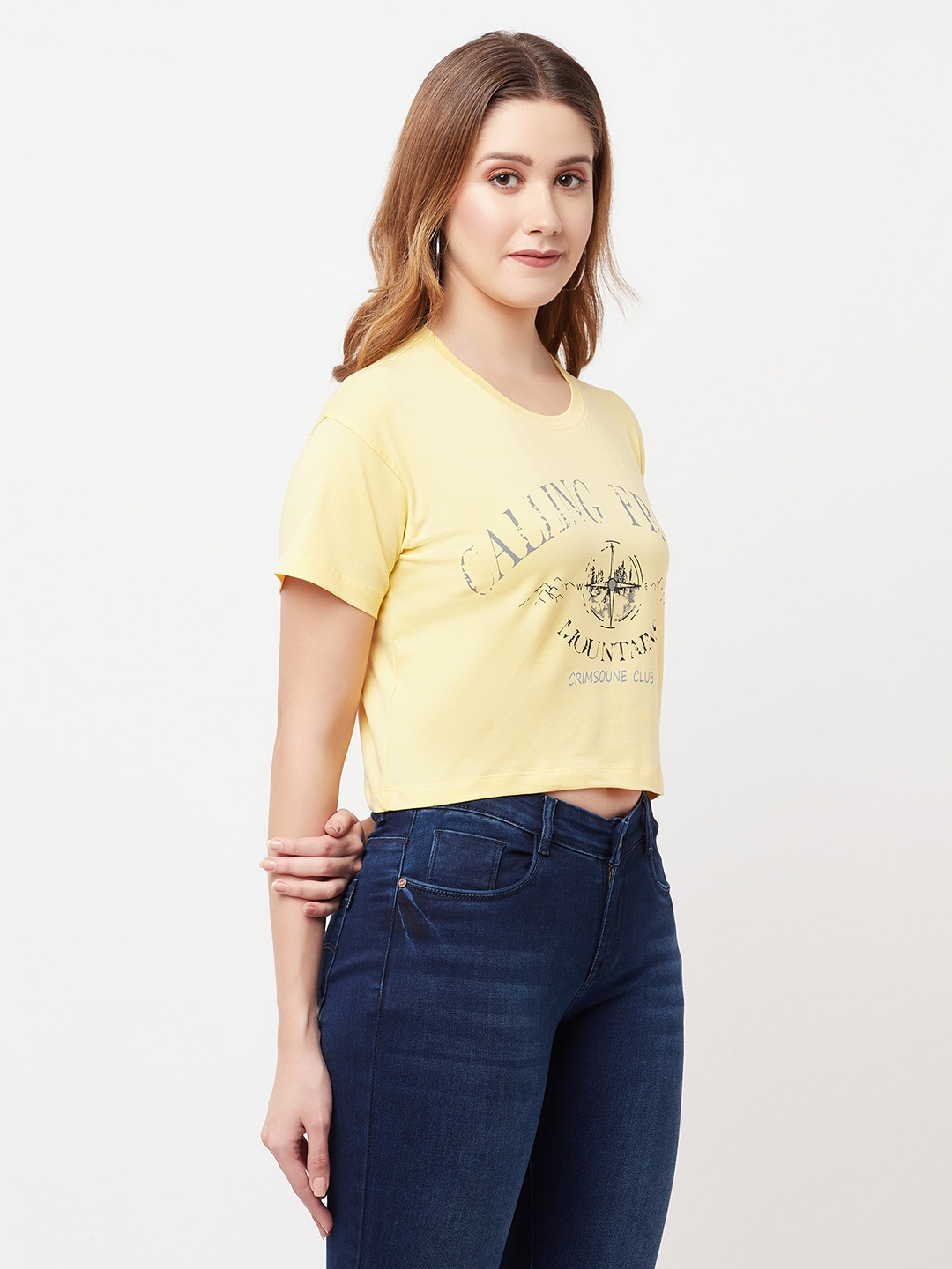 Crimsoune Club | Crimsoune Club Women Yellow Printed Round Neck Cropped T-Shirt 3