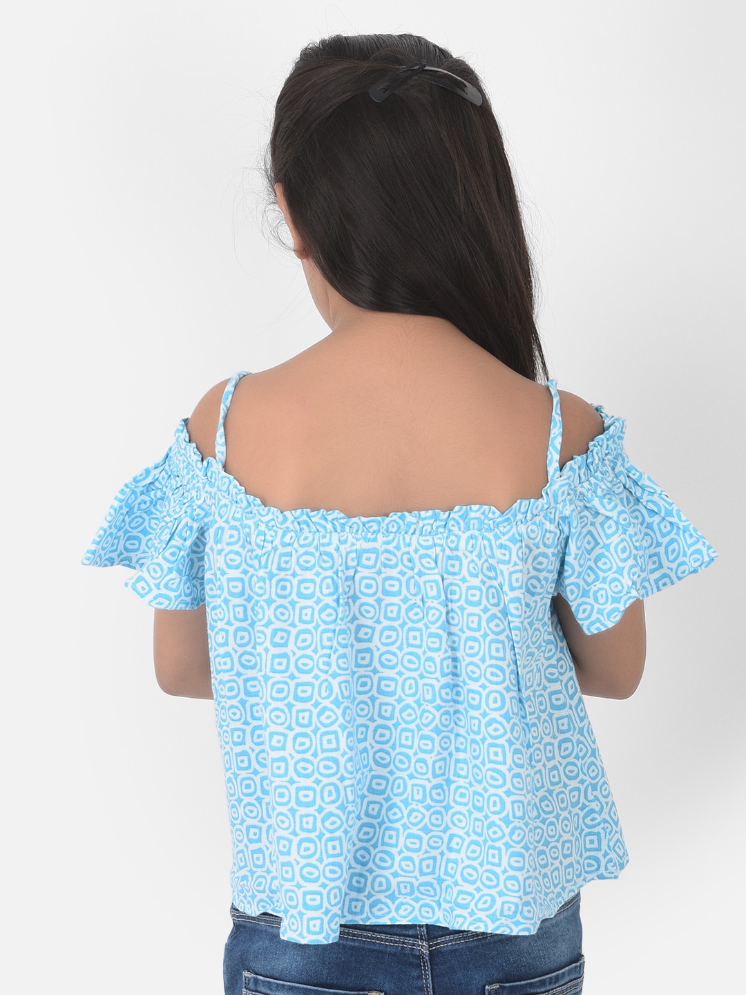 Crimsoune Club Girls Light Blue Printed Cold Shoulder Crop Top