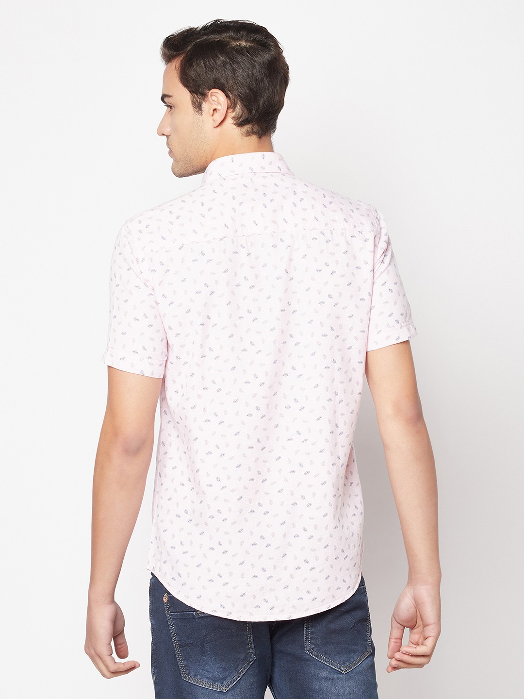 Crimsoune Club Men Short-Sleeved Light Pink Floral Shirt