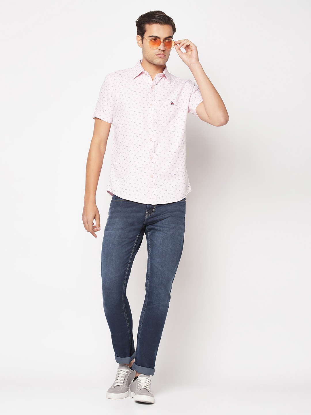 Crimsoune Club Men Short-Sleeved Light Pink Floral Shirt