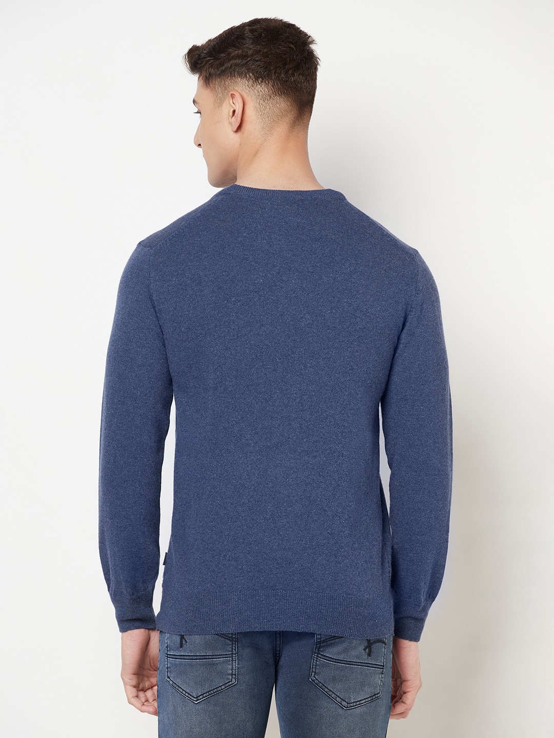 Crimsoune Club Men Blue Solid Round Neck Sweater