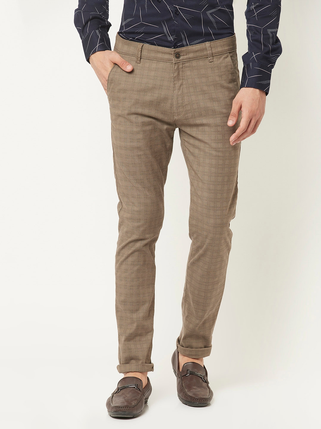 Buy Crimsoune Club Green Slim Fit Self Design Trousers for Men Online @  Tata CLiQ
