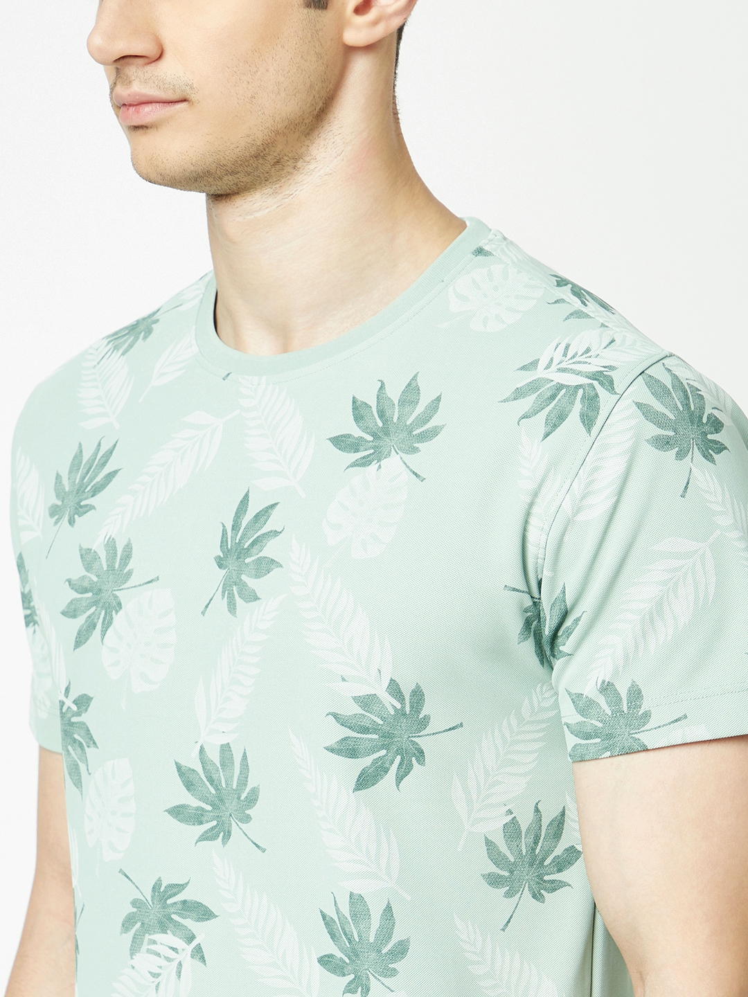 Crimsoune Club | Crimsoune Club Men Green Floral Hawaiian T-Shirt 6