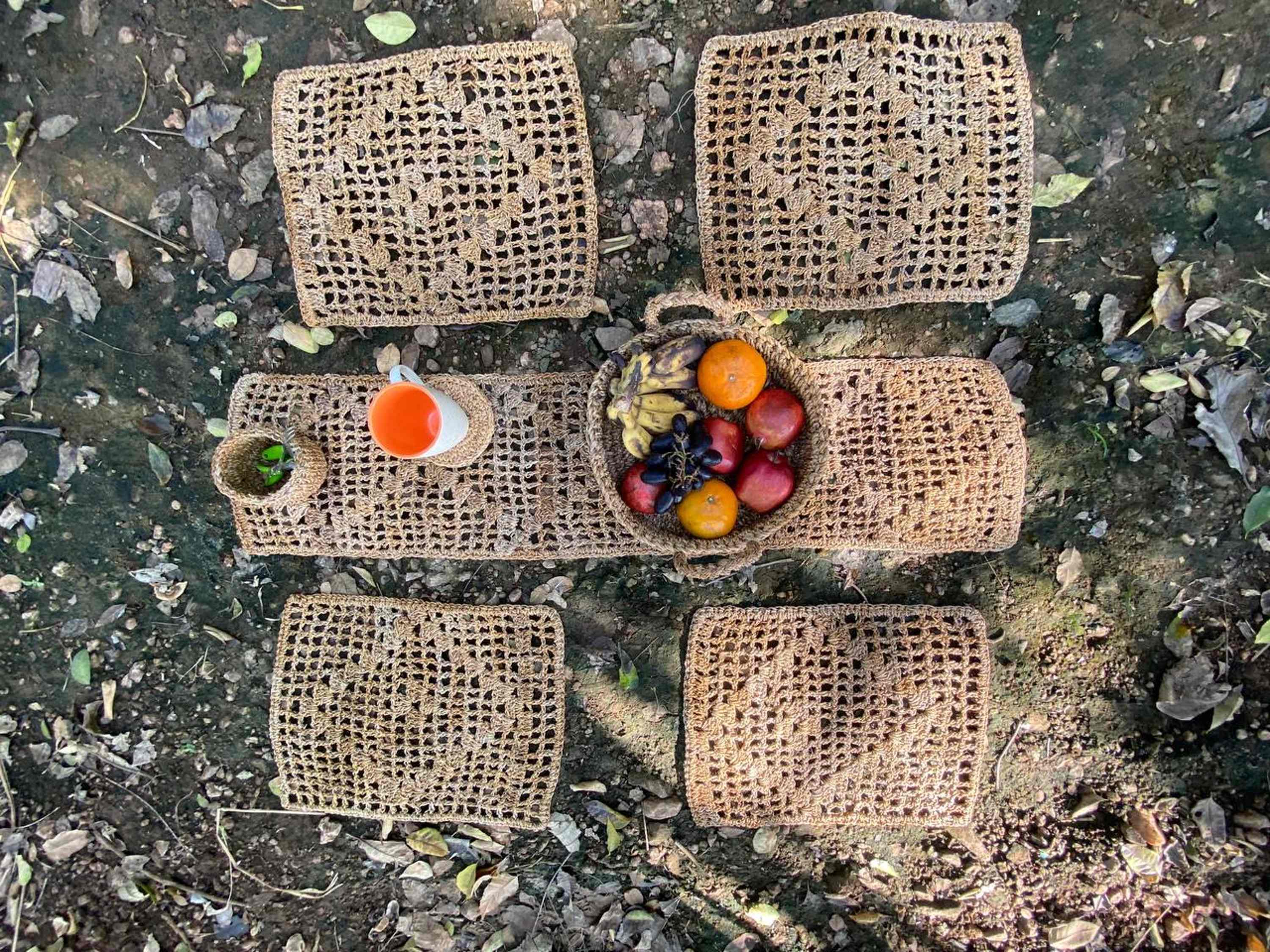 Banana Stem Dining Mat Set