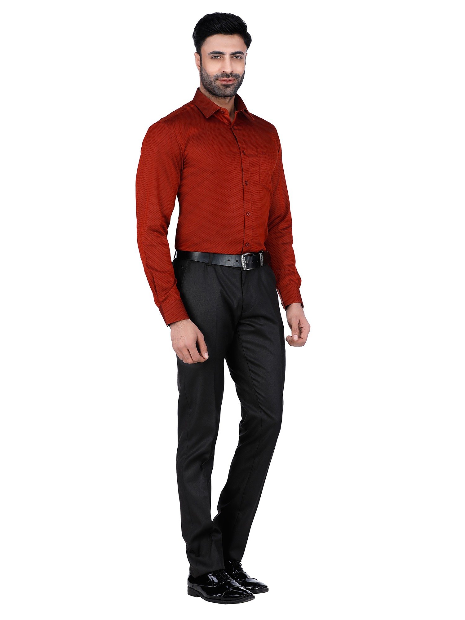 D'cot by Donear Men Red Polycotton Slim Solid Formal Shirts