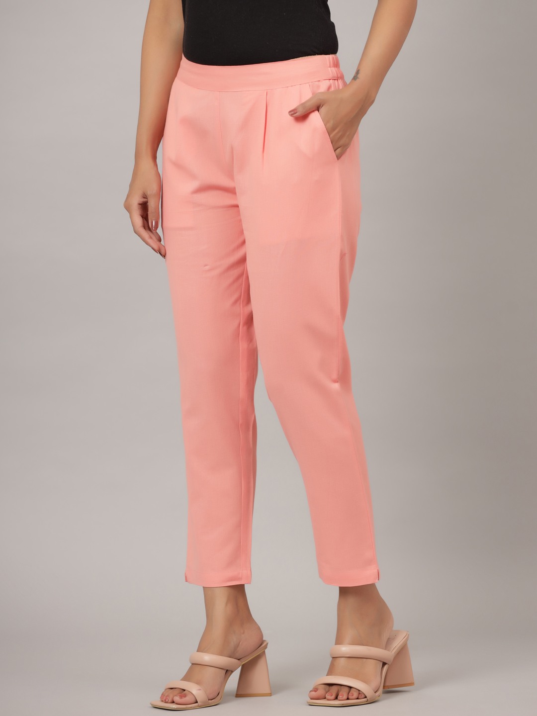 Women Comfort Pleated Trousers