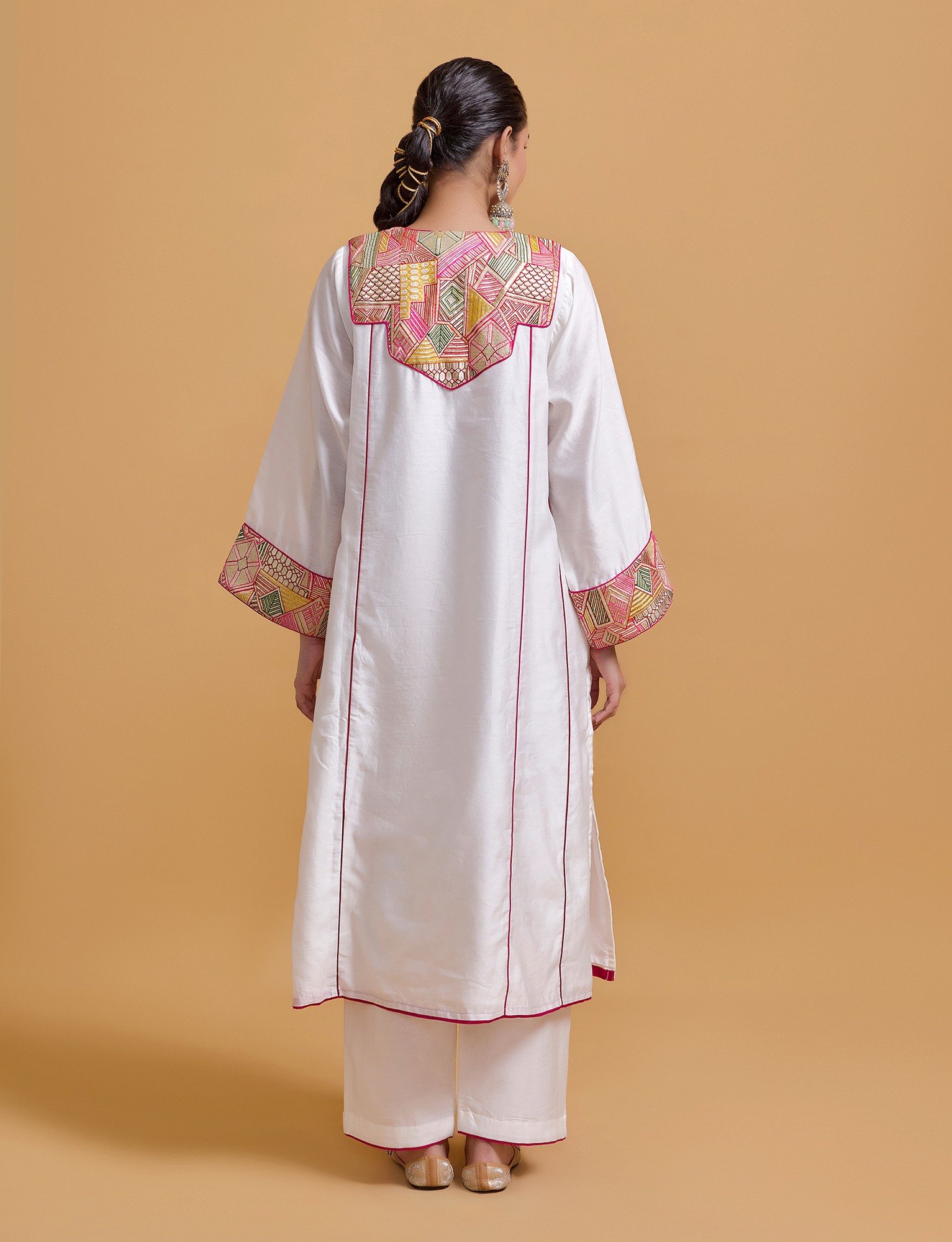Mithai Offwhite Kali Kurta Set