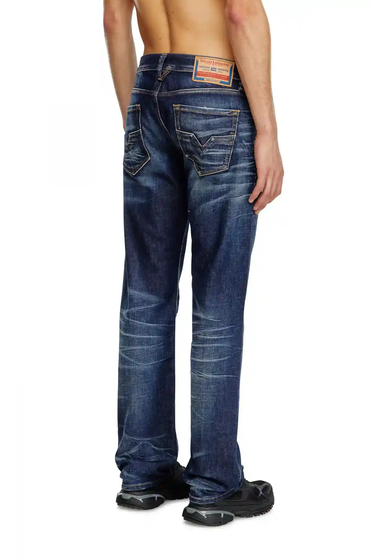 Blue Straight Fit- Larkee Jeans