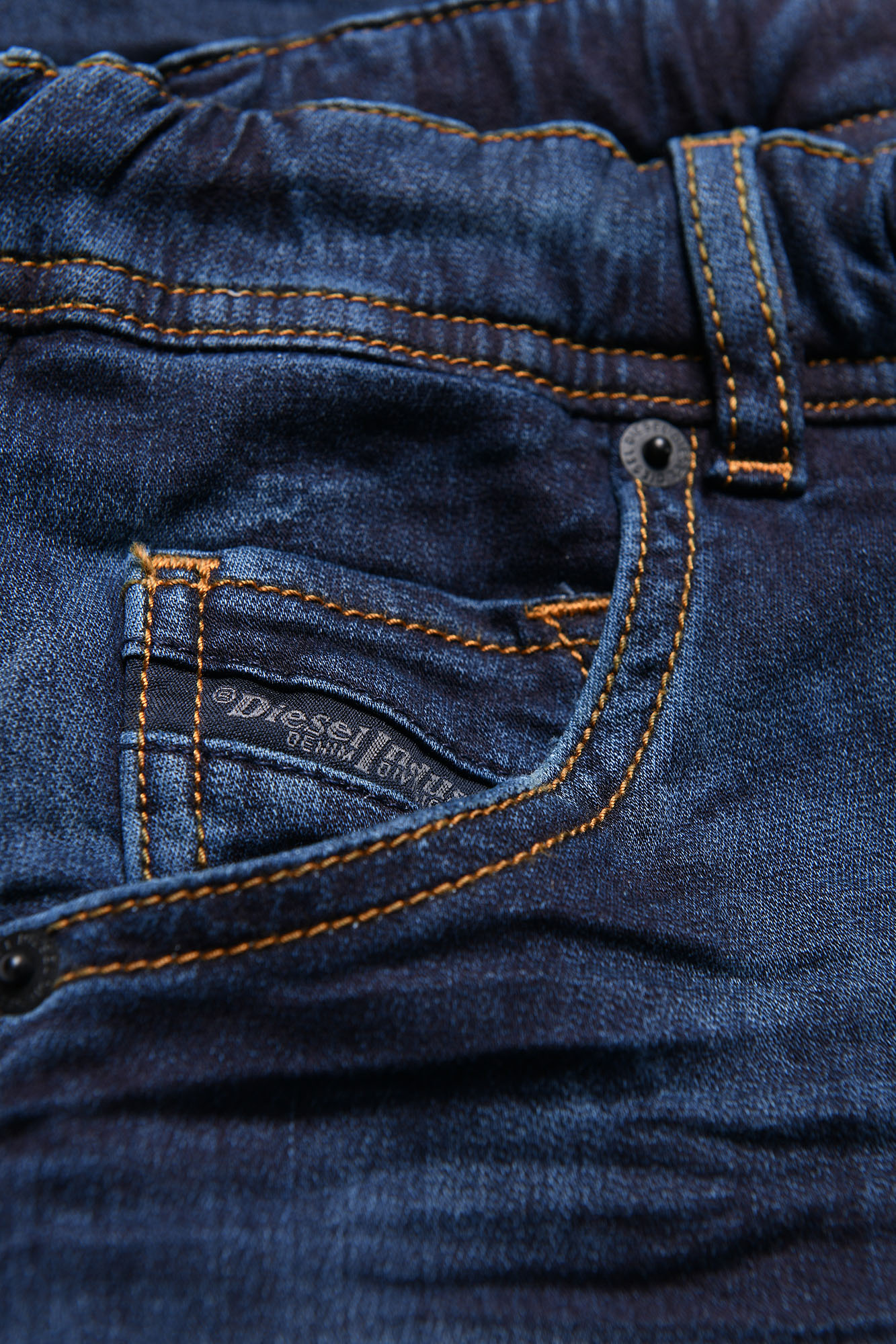 Diesel KROOLEY-NE-J JJJ PANTALONI Jeans