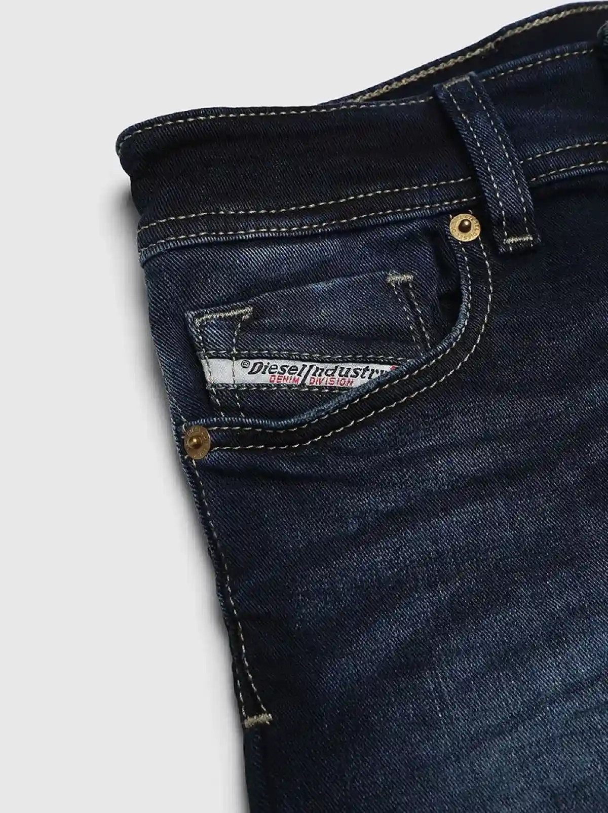 Blue Skinny fit jeans with treatments