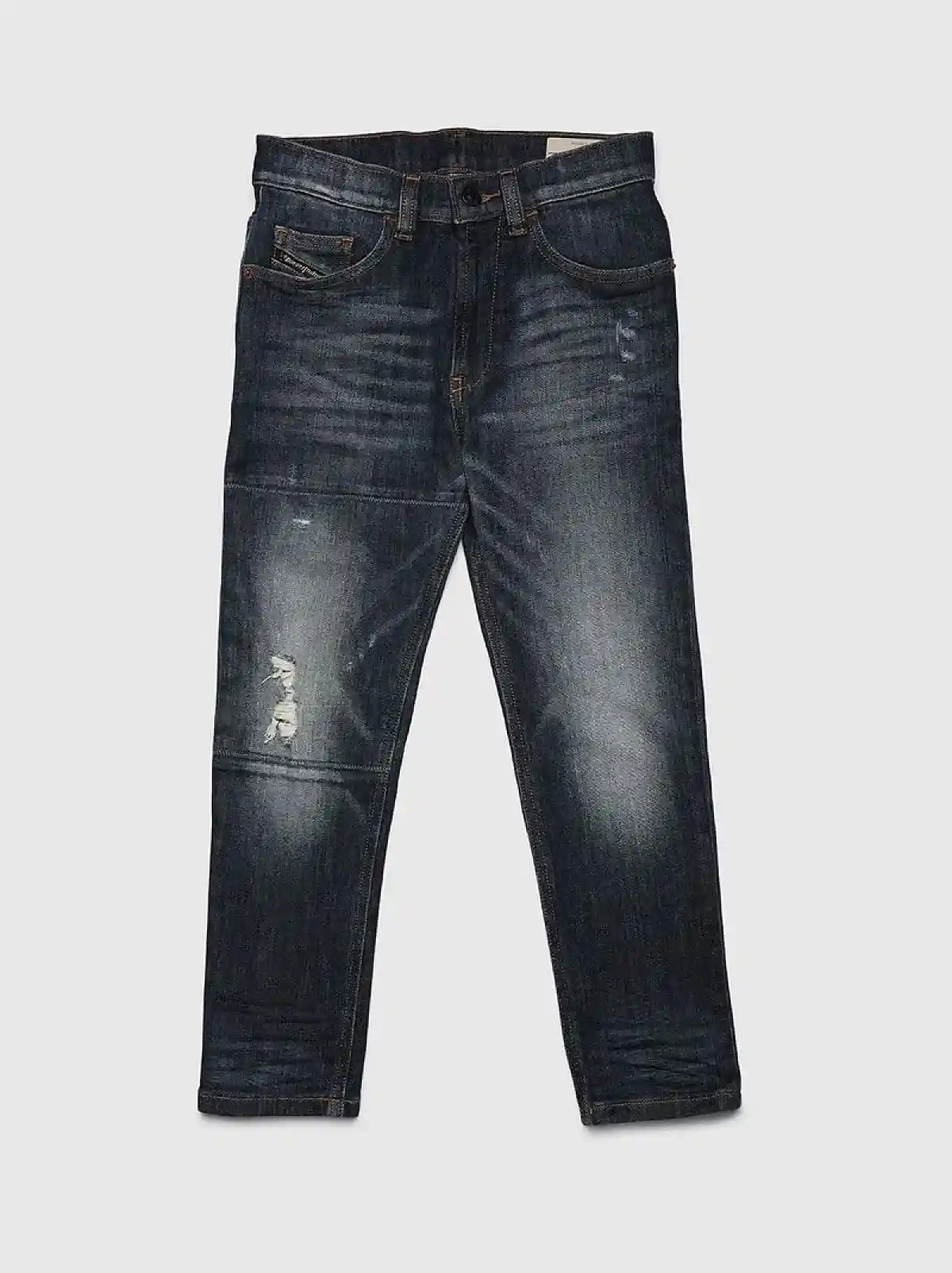 Blue Tapered fit jeans with wrinkles