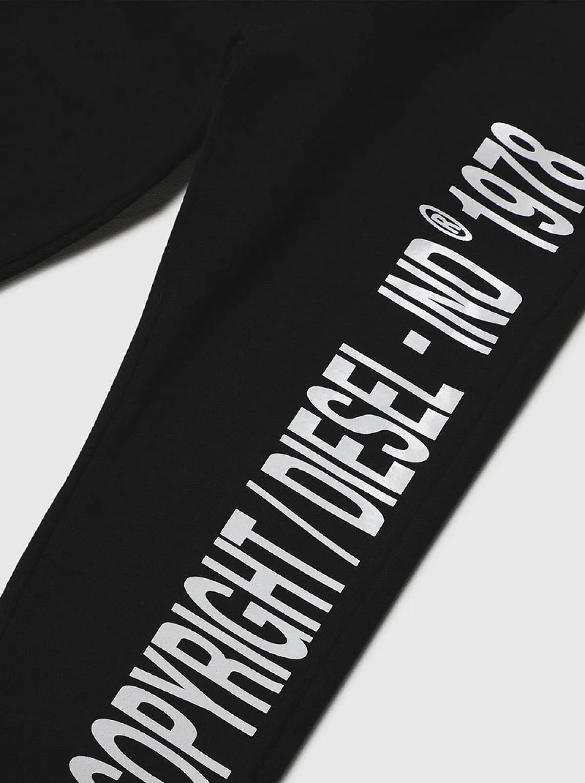 Black Jogging fleece pants with print