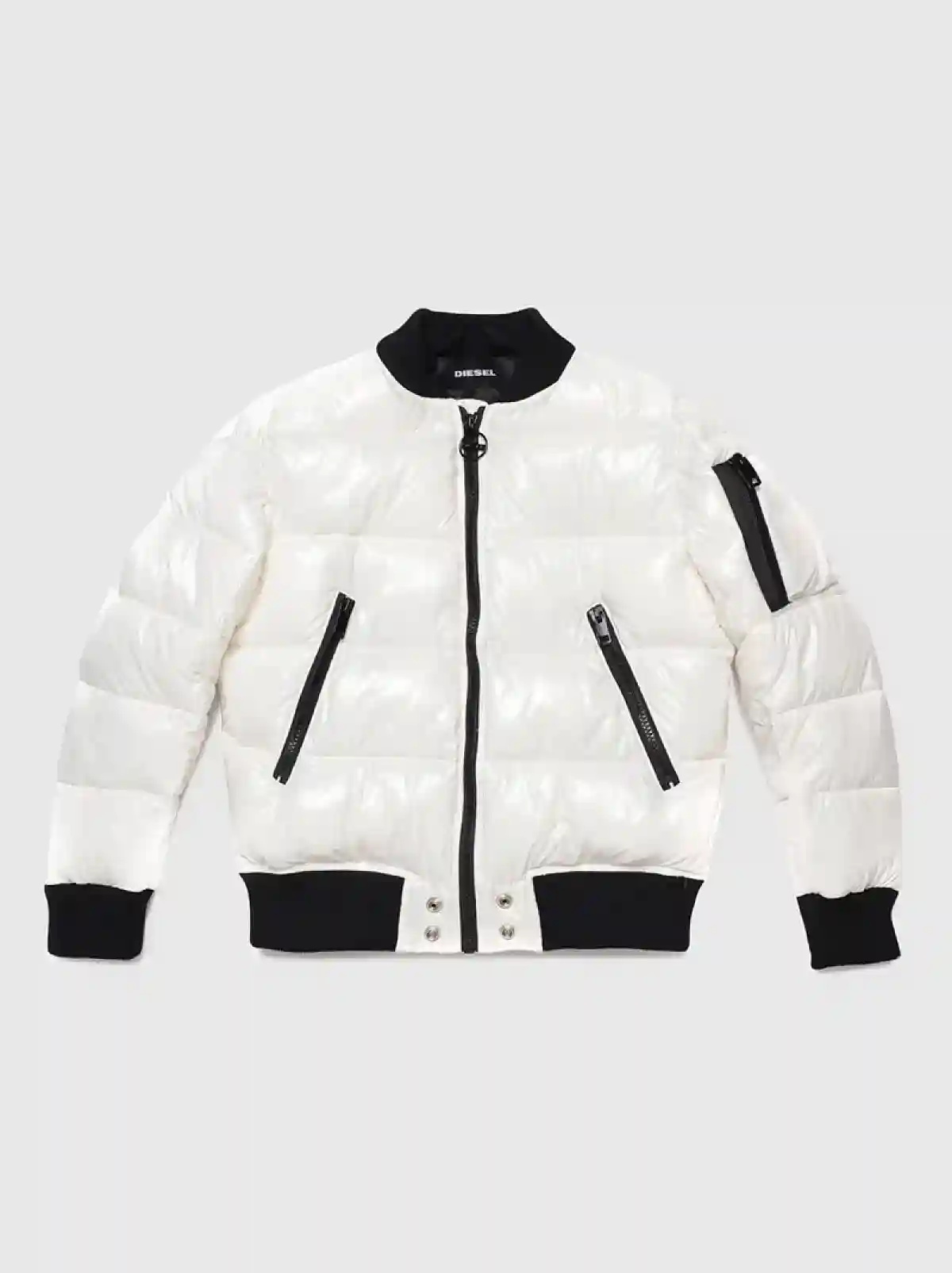 White Puffer jacket in shiny nylon