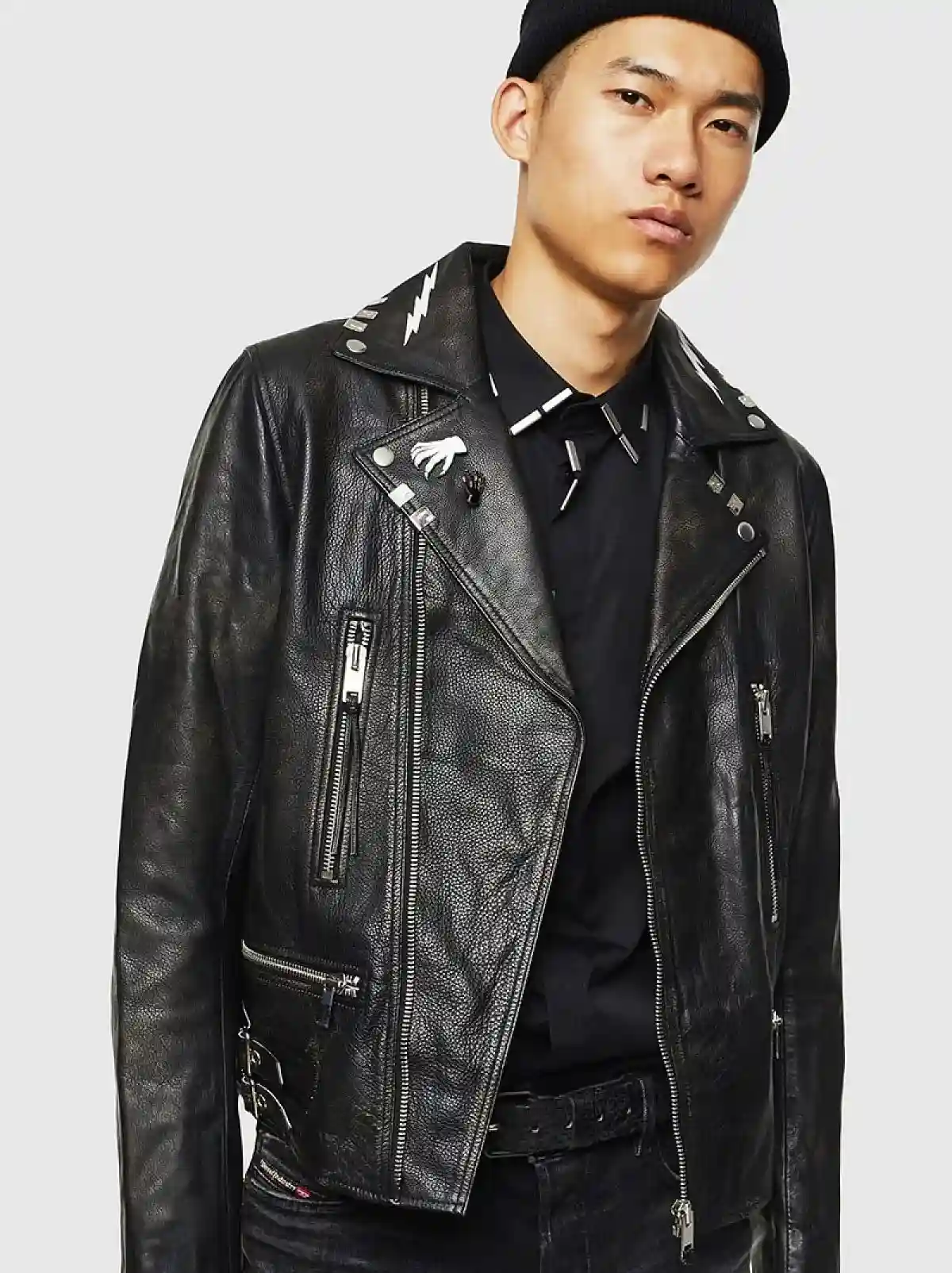 Black Poplin shirt with metal bar details