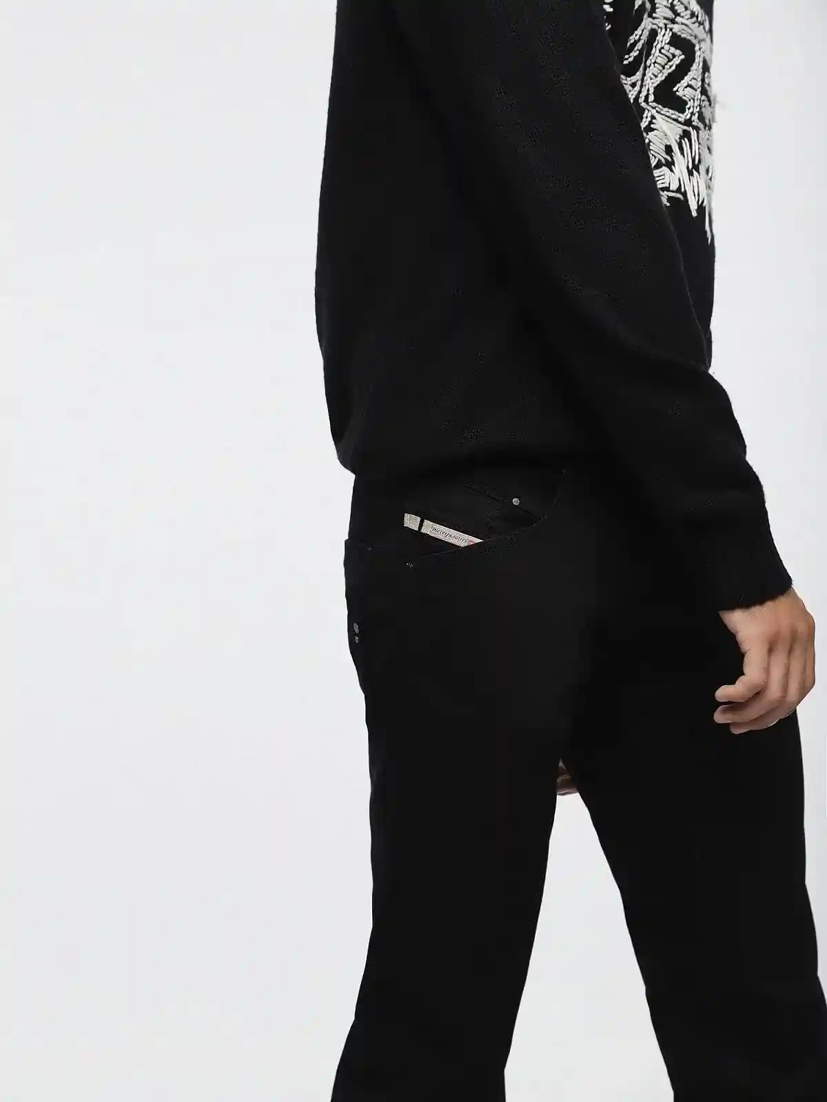 Black Tapered Fit Jeans-Belther