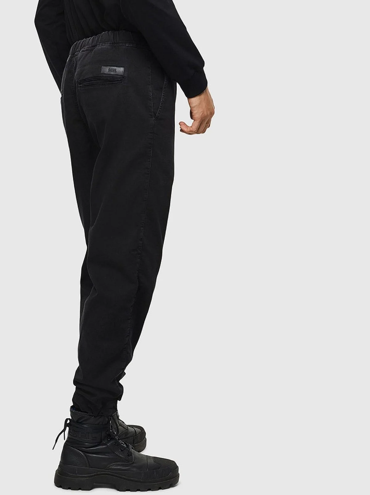 Black Straight-D-Toller JoggJeans