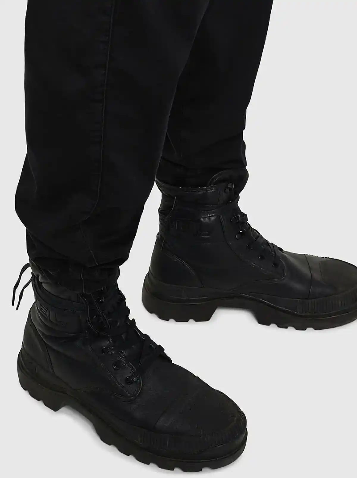 Black Straight-D-Toller JoggJeans
