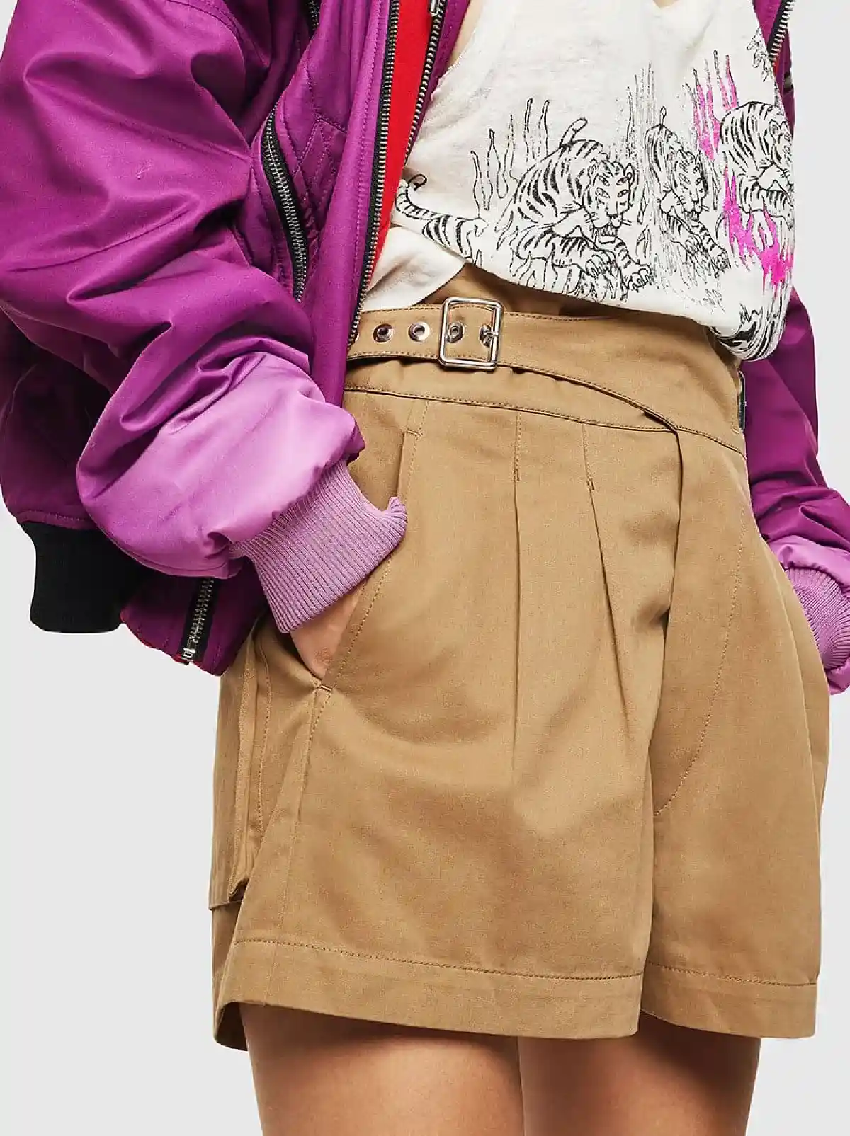 Brown Cotton shorts with workwear details