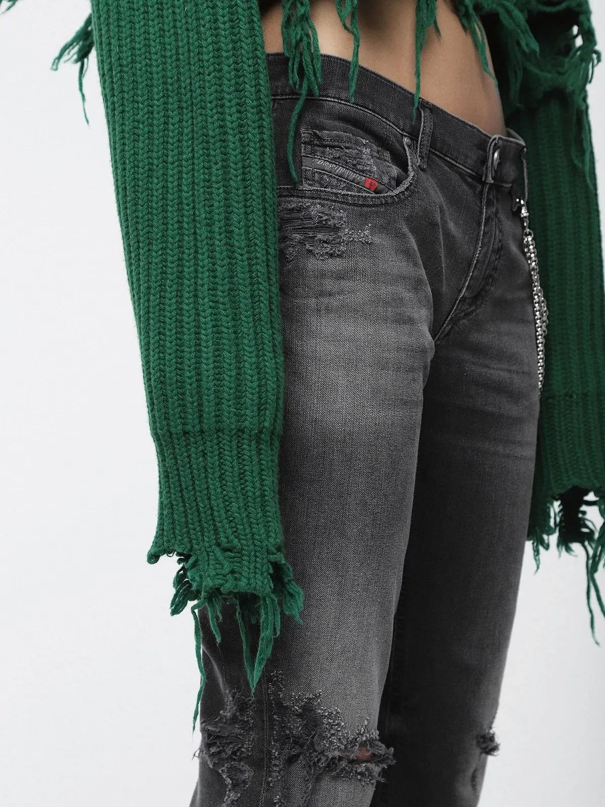 Black Straight Fit Jeans- Belthy Ankle