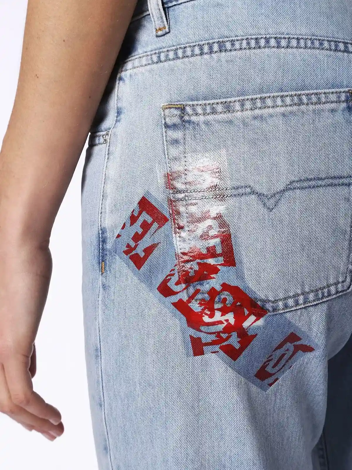 Blue Straight Fit Jeans- Neekhol