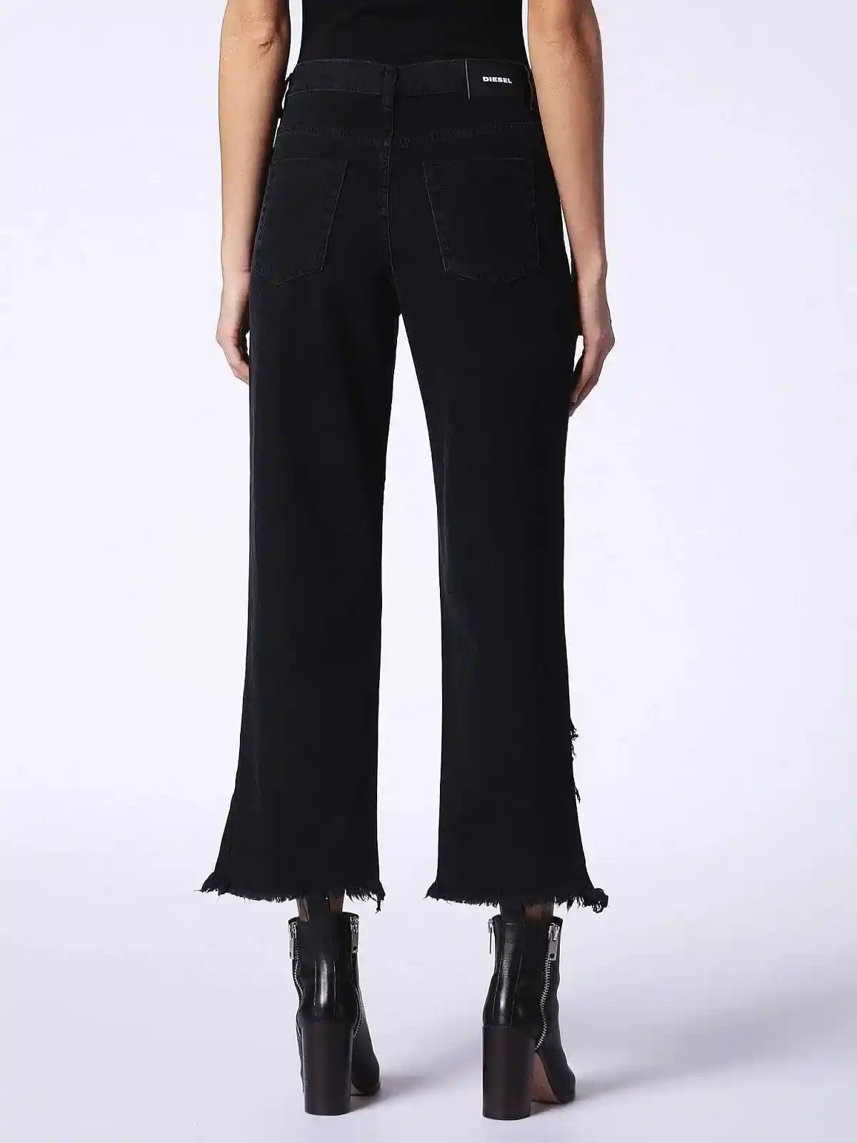 Black Straight Fit Jeans- Niclah