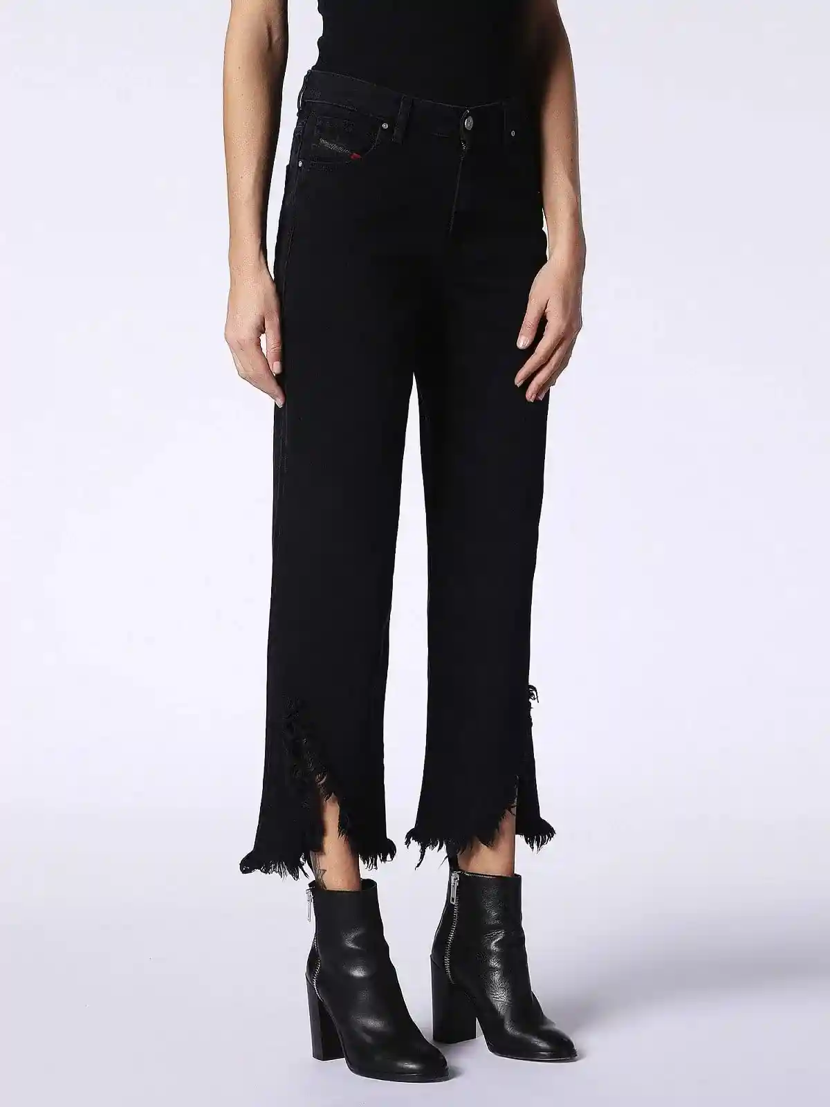 Black Straight Fit Jeans- Niclah
