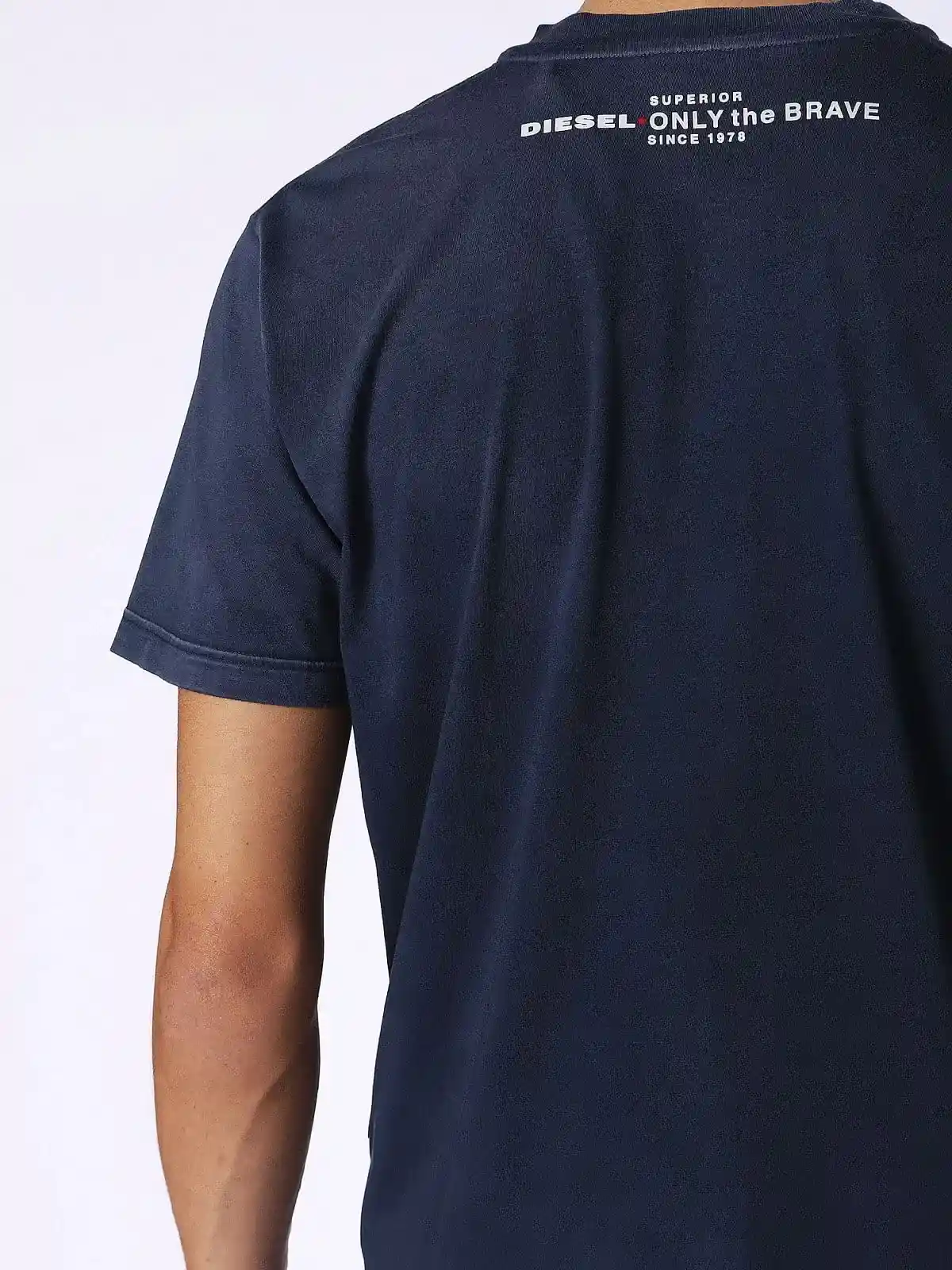 Black Treated cotton jersey T-Shirt with v-neck