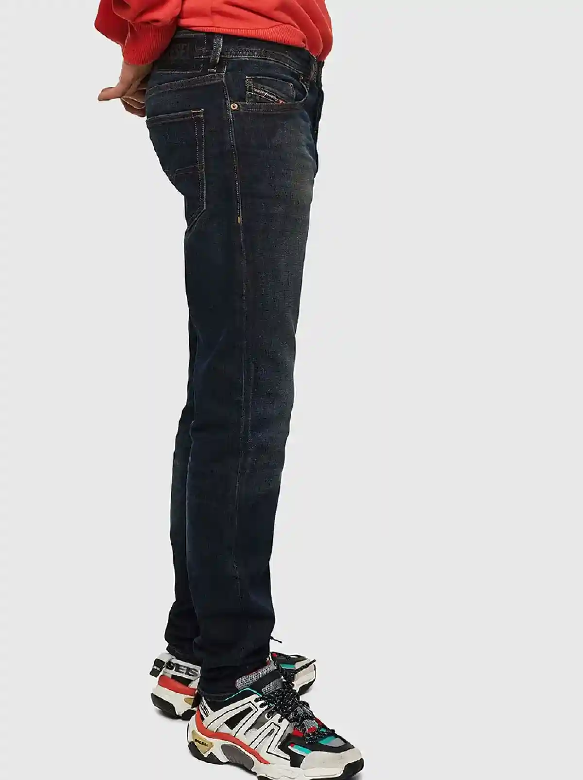 Blue Tapered fit Jeans-Buster