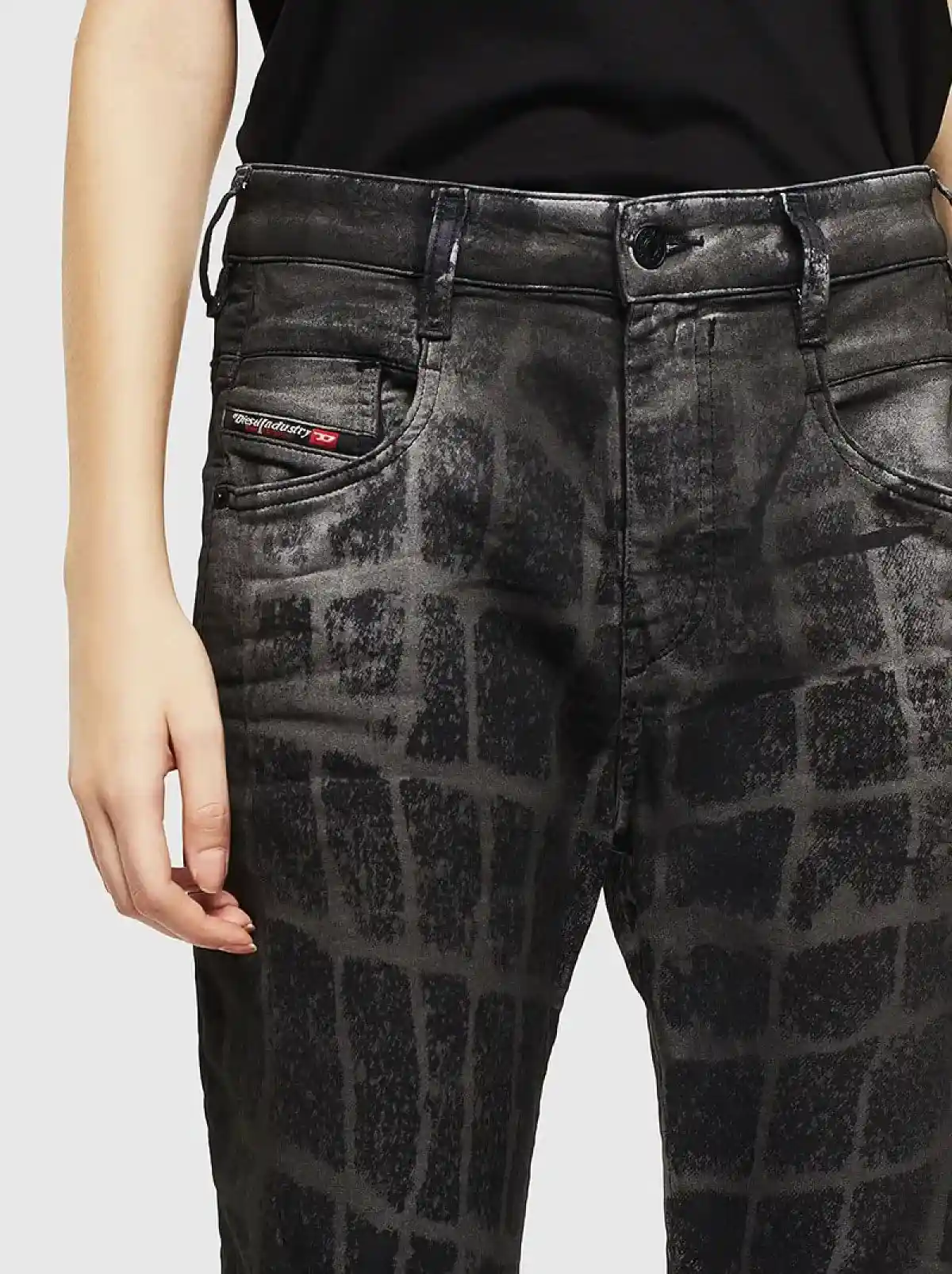 Black Boyfriend-Fayza JoggJeans