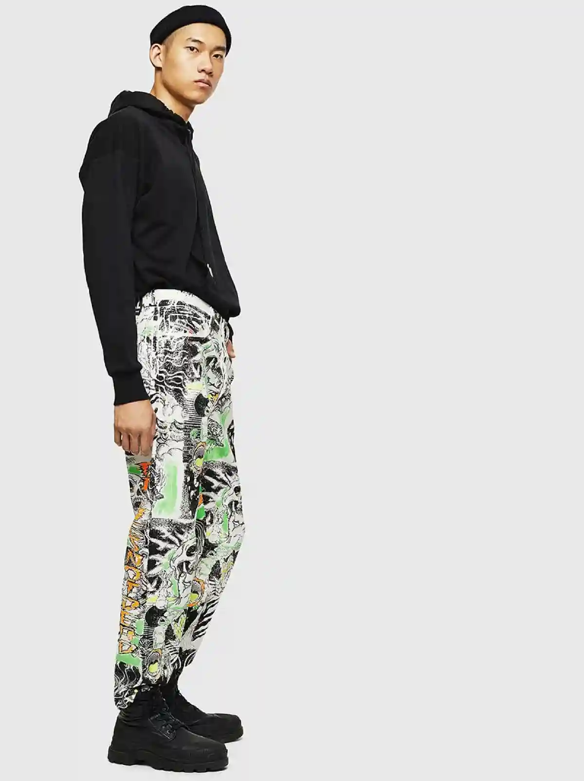 White Straight Fit Jeans- D-Macs