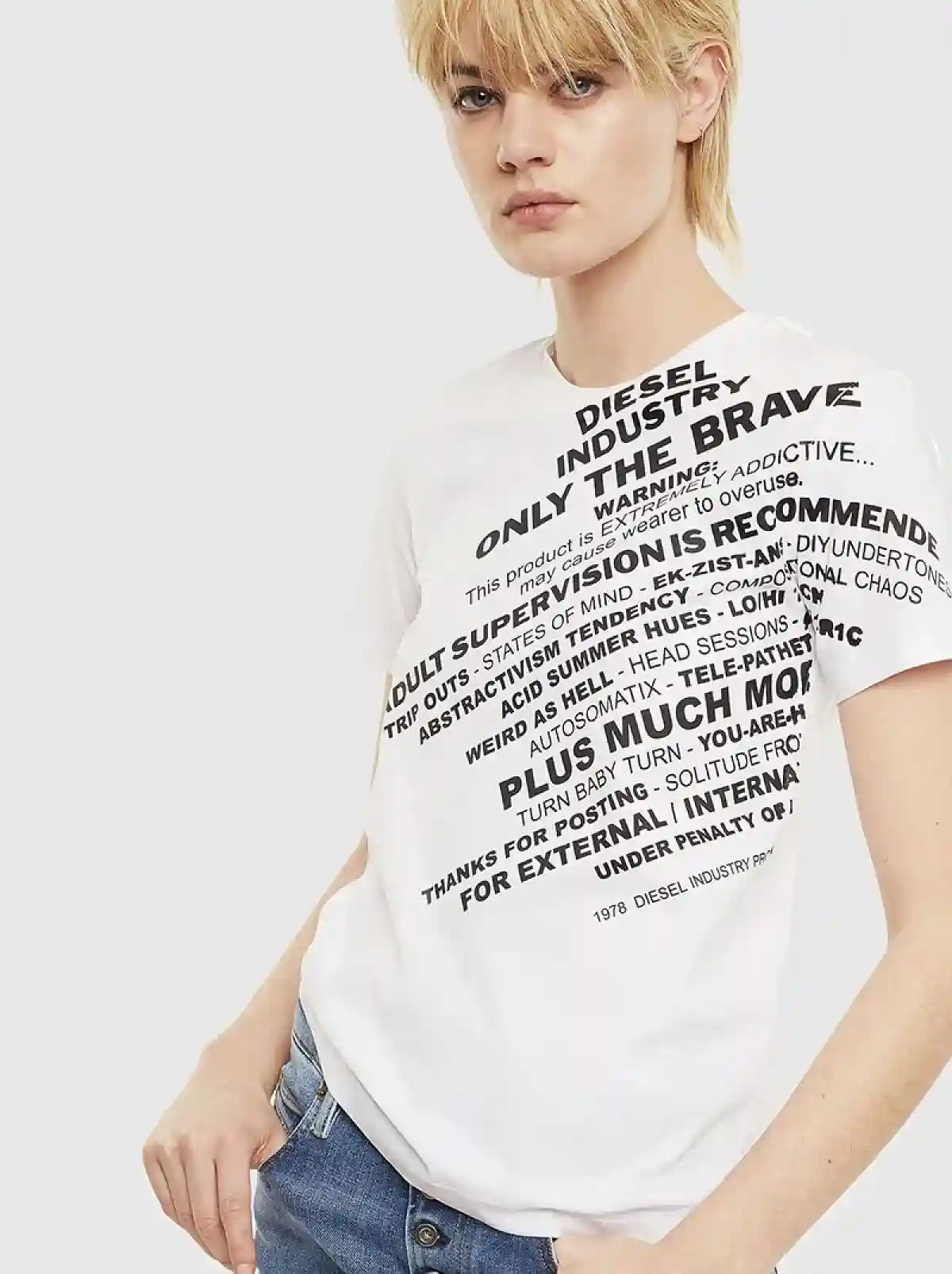 White T-shirt with slogan print