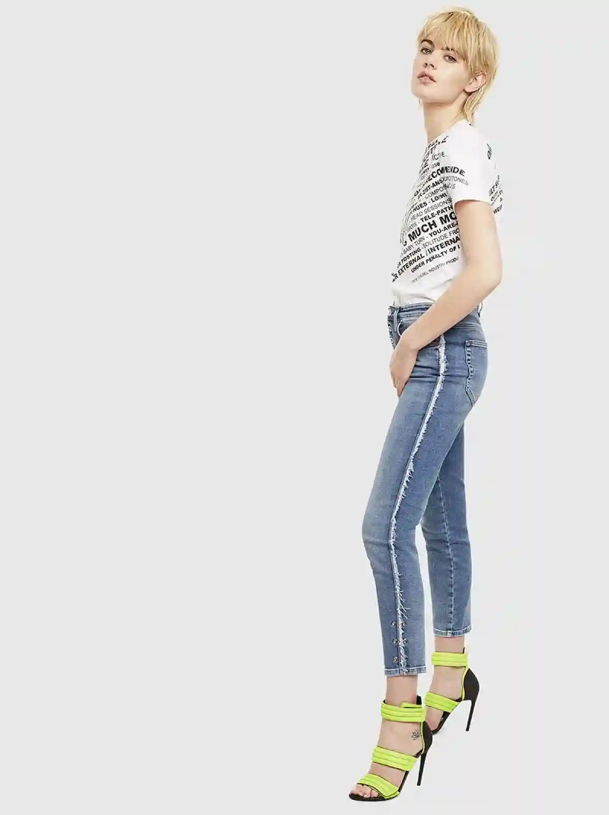 White T-shirt with slogan print