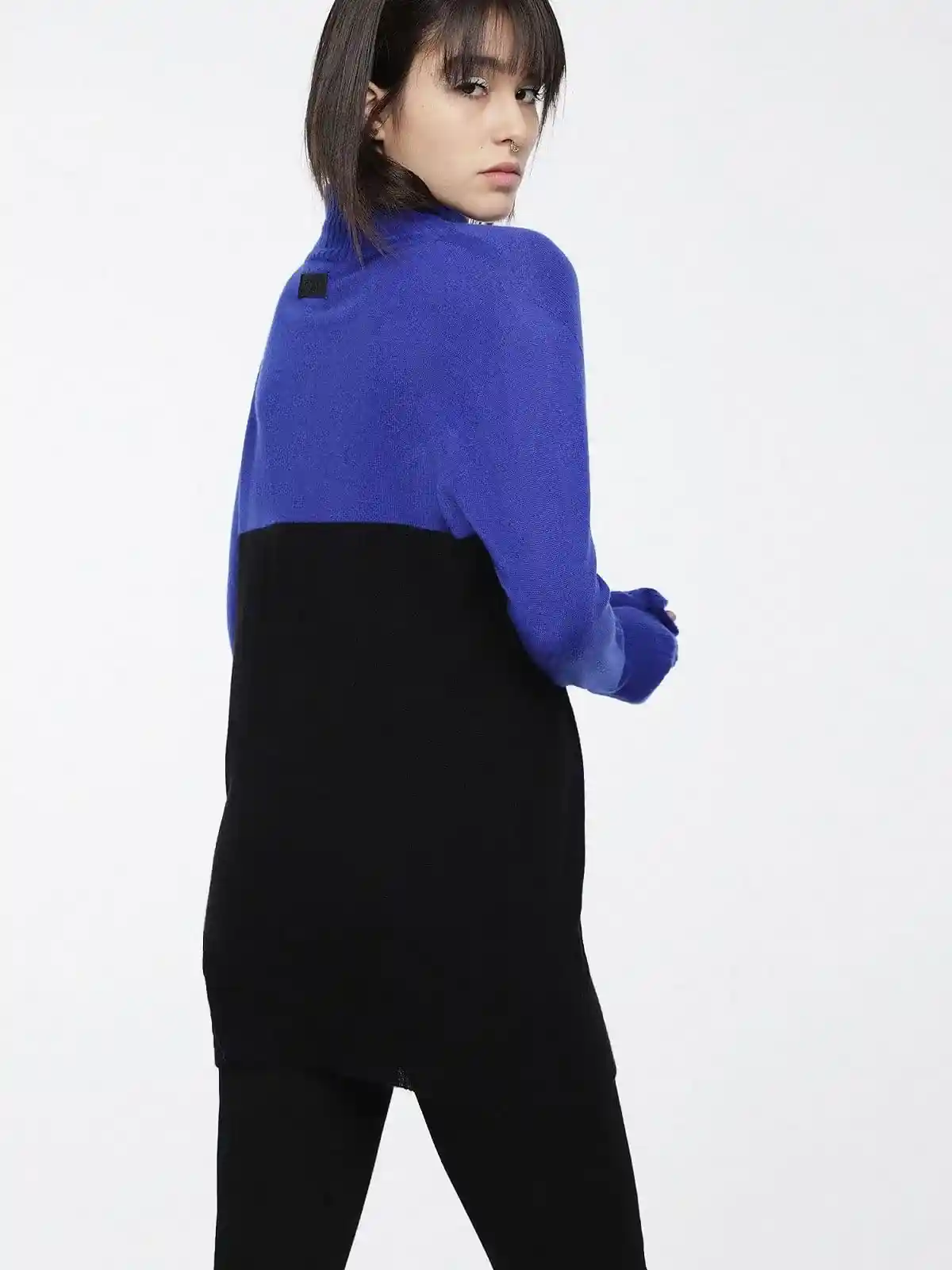 Red M-Vi Pullover
